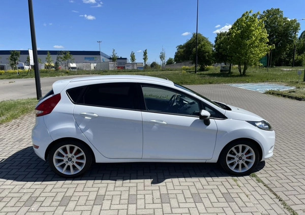 Ford Fiesta cena 15900 przebieg: 260000, rok produkcji 2012 z Lublin małe 92